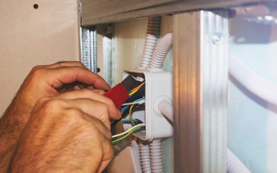 Elektryka w Domu: Innowacyjne Rozwiązania Zapewniające Ochronę, Efektywność Energetyczną i Convenience w Codziennym Życiu Mieszkańców Współczesnych Domów.